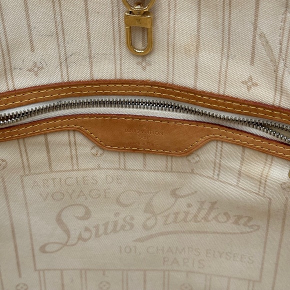 Authentic Louis Vuitton 2010 Damier Azur Neverfull MM Tote - Picture 13 of 16